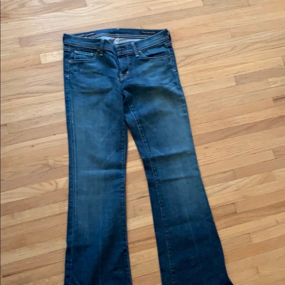 Super cute fitting jeans